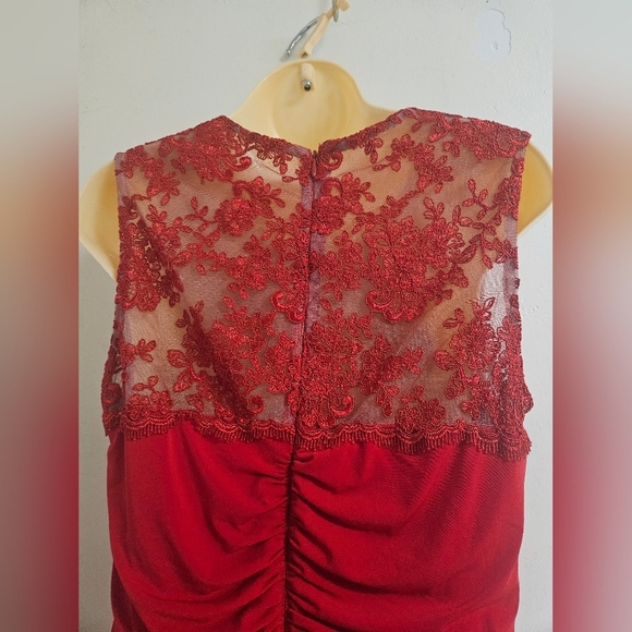 Stenay- Women's Size 10,Red Ruched Asymmetrical Halter Cocktail Dress - Picture 4 of 10